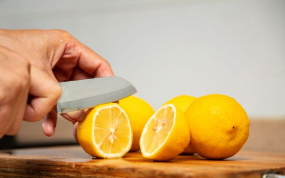 Ngại mặc áo sát nách vì thâm: Thử ngay 6 công thức ai cũng làm được! Ảnh 2