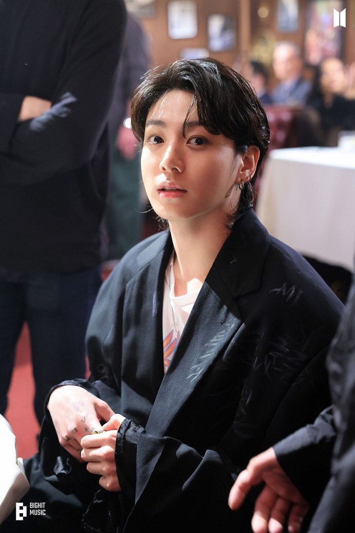 Jungkook chứng minh đẳng cấp solo, viết lại lịch sử Kpop Ảnh 2