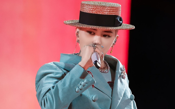 G-DRAGON viết trang sử mới: Đưa âm nhạc Kpop vào vũ trụ, 'nối gót' huyền thoại The Beatles Ảnh 2