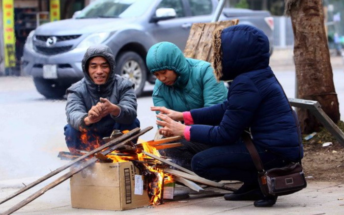 Thời tiết miền Bắc sắp chuyển rét, nhiệt độ lao dốc chạm ngưỡng 9 độ C Ảnh 2