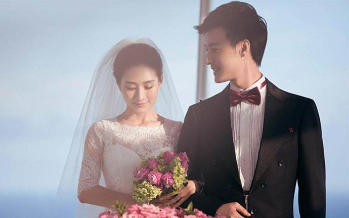 Nữ diễn viên nổi tiếng xác nhận ly hôn sau 10 năm cưới Ảnh 2