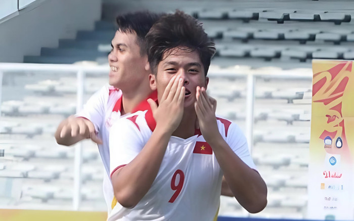 Sao trẻ HAGL xé lưới Trung Quốc, U22 Việt Nam sáng cửa vô địch Ảnh 2