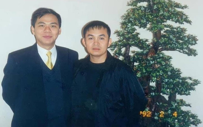 Ảnh hiếm của NS Xuân Hinh và ông Phạm Nhật Vượng thời trẻ bất ngờ gây sốt Ảnh 2