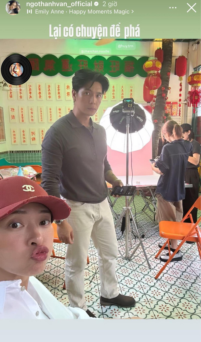 Ngô Thanh Vân chăm chỉ cập nhật cuộc sống bên ông xã Huy Trần. (Ảnh: FBNV)