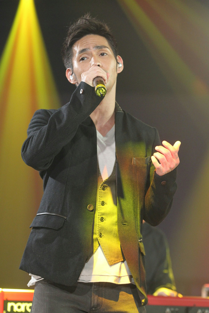 Nam ca sĩ 44 tuổi bị bắt giữ tại nhà tắm công cộng Ảnh 1