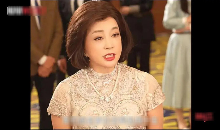 Lưu Hiểu Khánh lần đầu đóng phim ngắn. (Ảnh Sohu)