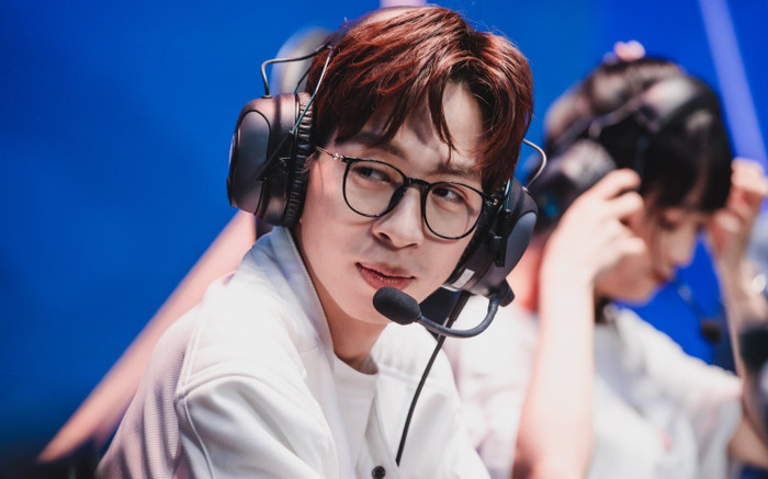 Ồn ào của ViruSs và bài học về hình tượng người nổi tiếng Ảnh 2