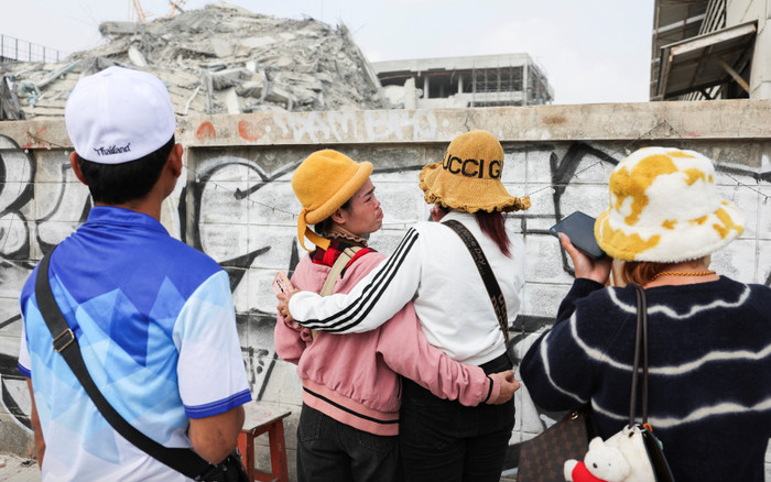 Vụ sập tòa nhà tại Thái Lan: Tìm thấy sự sống của 15 người, chạy đua với thời gian để cứu hộ Ảnh 2