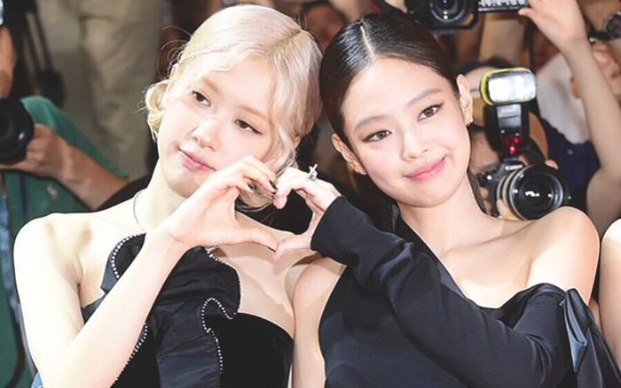 Jennie, Rosé bị chỉ trích giữa bối cảnh cháy rừng ở Hàn Quốc Ảnh 2