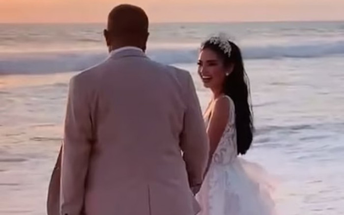 Cô gái 29 tuổi cưới chồng 60 tuổi là bạn thân của cha ruột sau ngày định mệnh Ảnh 2