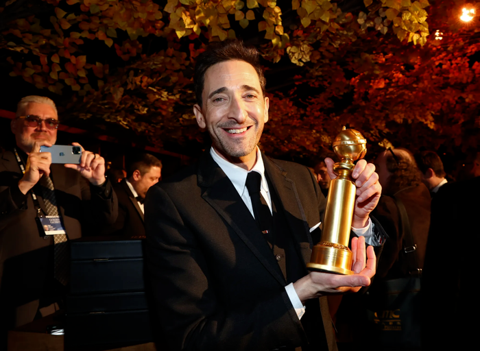 Trực tiếp Oscar 2025: Adrien Brody đánh bại Timothée Chalamet giành giải Nam diễn viên xuất sắc nhất Ảnh 1