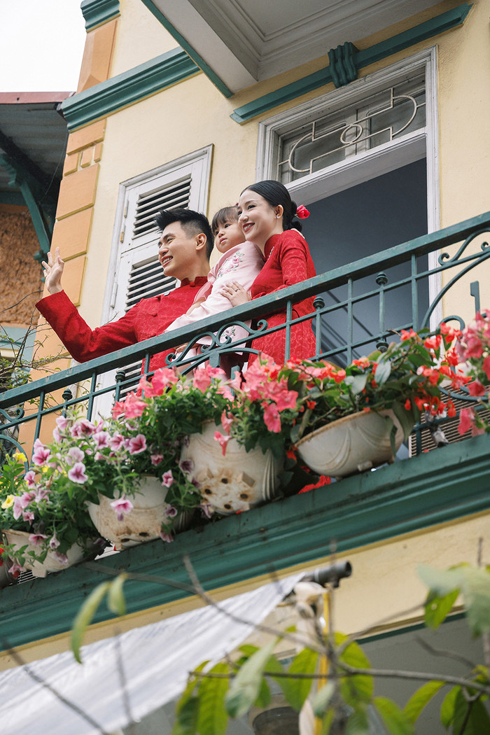 Được biết cả hai sẽ tổ chức lễ cưới vào ngày 19/3 tại Hà Nội tới đây.