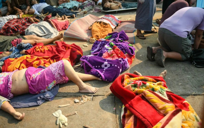 Thảm hoạ động đất Myanmar: Nhiều người tuyệt vọng chờ cứu trợ Ảnh 2
