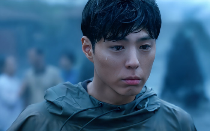 Tuổi thơ đau khổ của nam diễn viên được trả cát-xê 9 tỷ/tập phim Ảnh 2