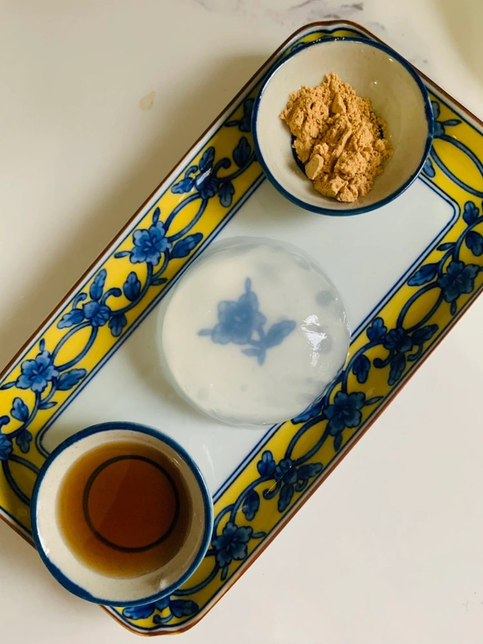 Bánh mochi giọt nước được giới trẻ yêu thích. (Ảnh Foodie Joanie)