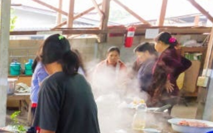 Cả nhà đột nhiên mắc ung thư, người mẹ gục ngã khi biết nguyên nhân Ảnh 2