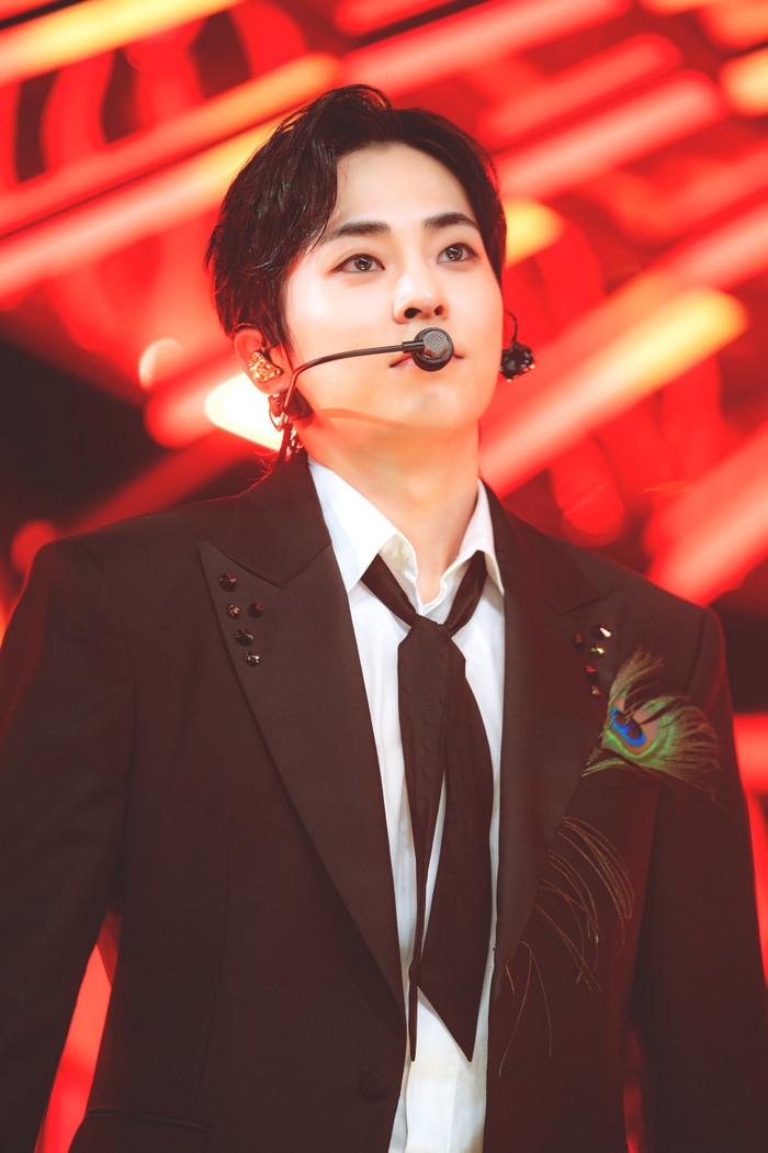 Xiumin (EXO) bị cấm xuất hiện trên Music Bank do xung đột với SM? Ảnh 4