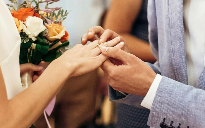 Vài tuần trước ngày cưới, chú rể nhận tin buồn về cô dâu Ảnh 2