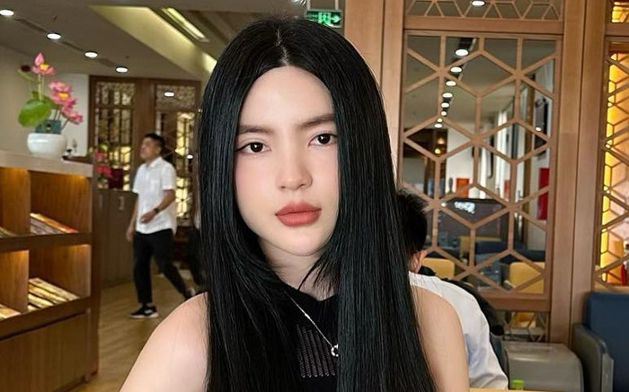 Bán hàng kiếm tiền tỷ kiểu vợ Quang Hải Ảnh 2