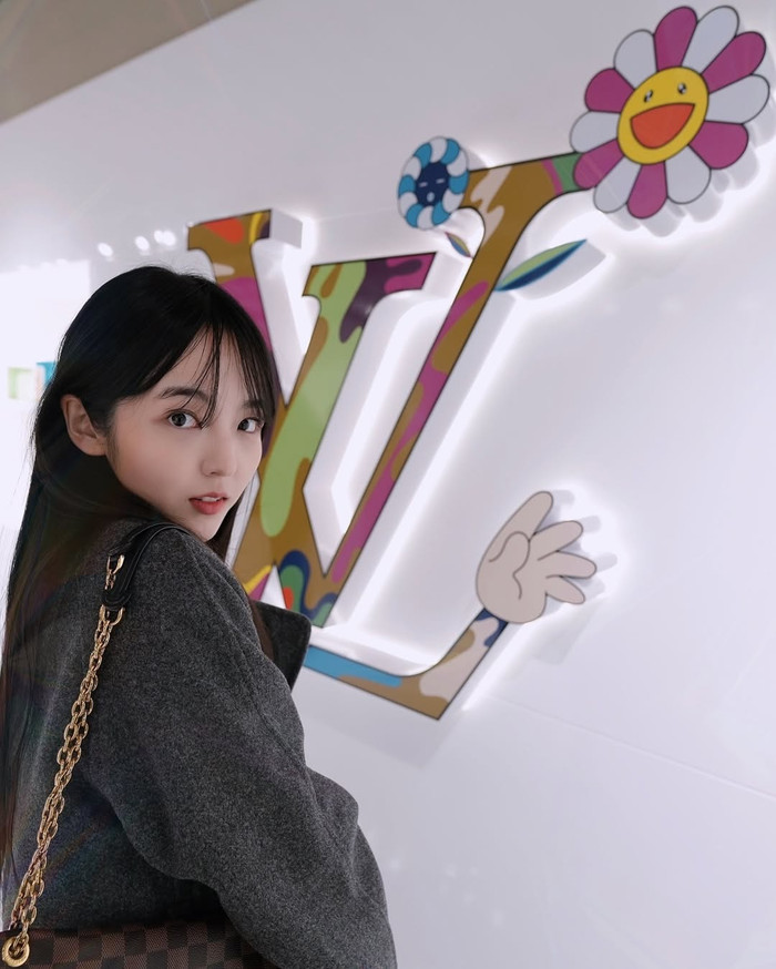 Nữ diễn viên Seo Shin Ae hiện tại lột xác ngày càng xinh đẹp (Ảnh: Instagram nhân vật). 