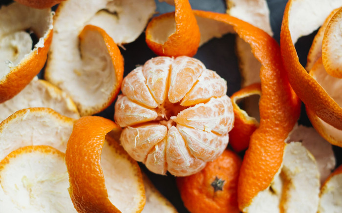 Có gì trong trào lưu dưỡng da bằng vỏ trái cây 'viral' khắp TikTok? Ảnh 2