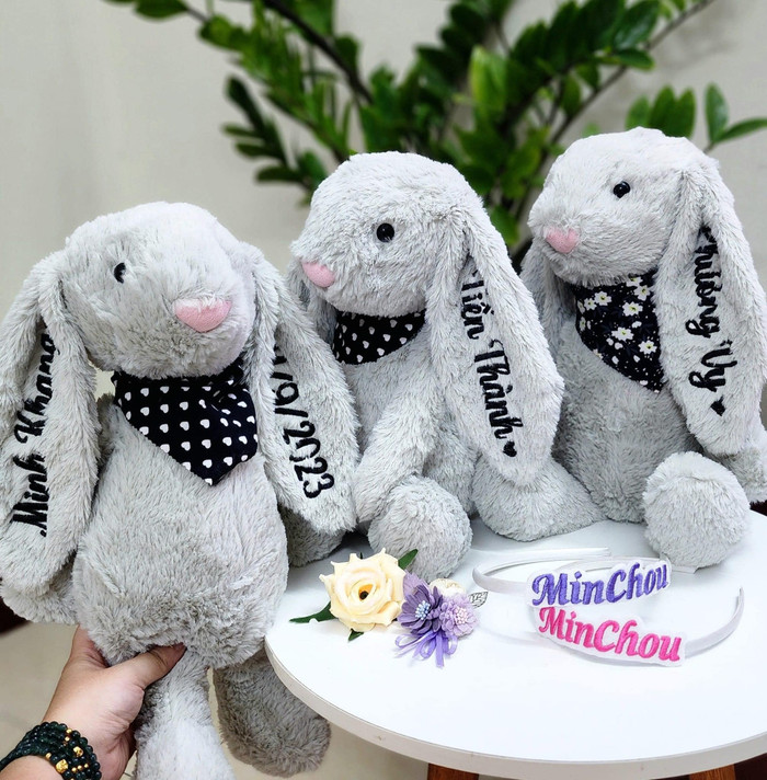 Quà tặng 8/3 'chữa lành', thiết thực giá chỉ từ 50.000 đồng hút người mua Ảnh 1