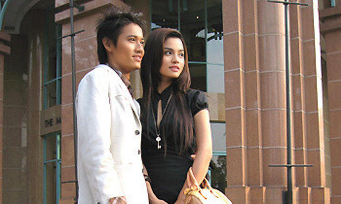 Vũ Thu Phương nghẹn ngào, tiếc thương khi nghe tin Quý Bình qua đời. (Ảnh FBNV)