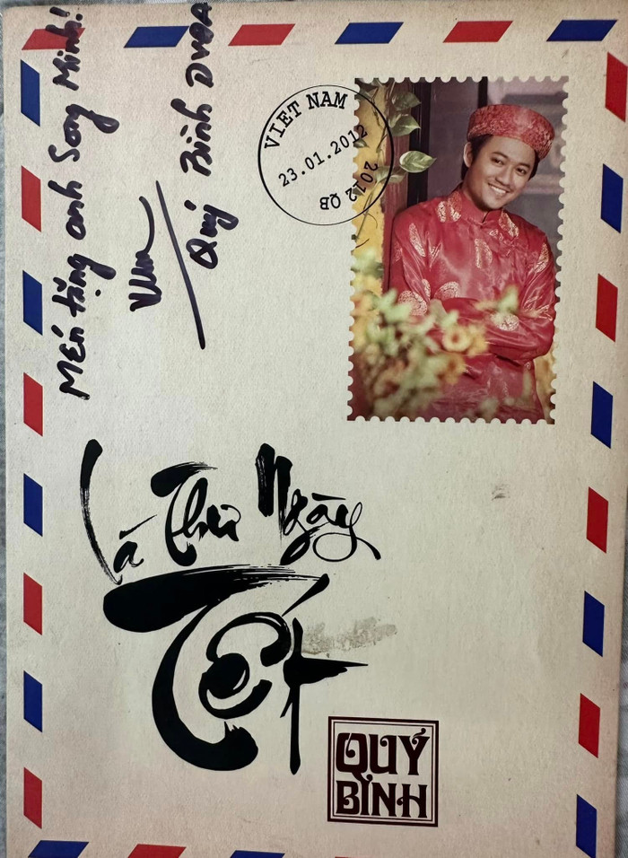 Bạn thân giữ kỷ vật của Quý Bình. Ảnh: FB Song Minh