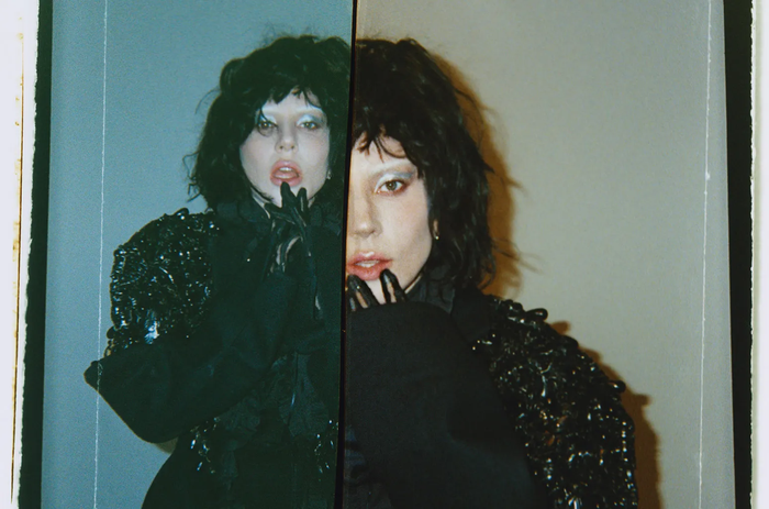 Lady Gaga chứng minh đẳng cấp nghệ thuật của mình với MAYHEM. 