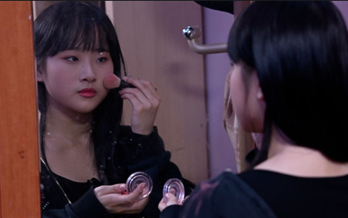 Mặt trái K-pop: Khi thực tập sinh 16 tuổi phải cân nhắc phẫu thuật thẩm mỹ Ảnh 2