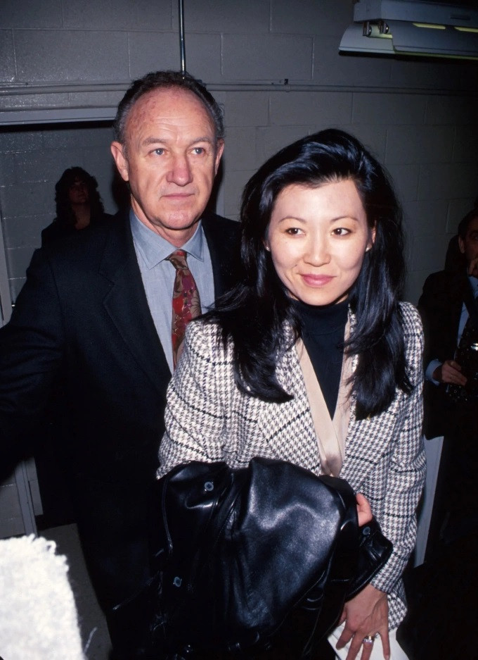 Vợ chồng diễn viên Gene Hackman qua đời tại nhà riêng. Hiện, giới chức trách công bố nguyên nhân qua đời của hai vợ chồng. (Ảnh The New York Times)