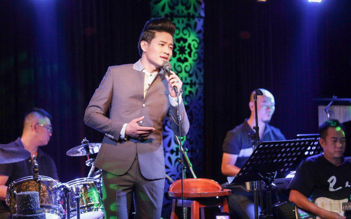 Ký ức buồn của Quý Bình khi chạy show ca hát Ảnh 2