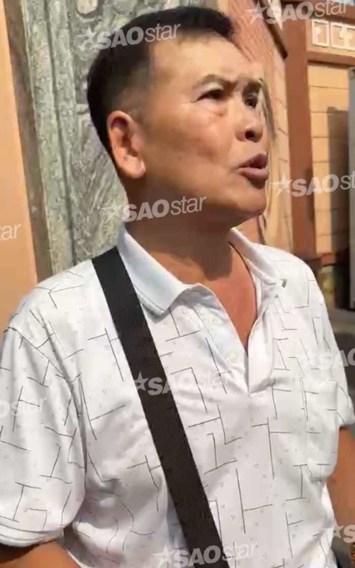 NS Hữu Nghĩa đến viếng tang lễ Quý Bình.