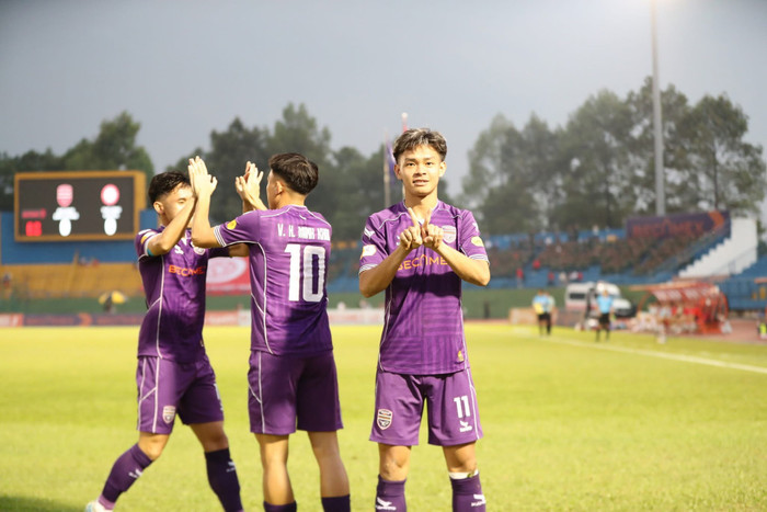 Bùi Vĩ Hào mở tỷ số. Ảnh: CLB Bình Dương