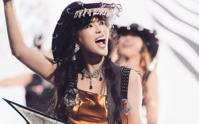 Black Magic Woman: Sự lột xác của 'hiện tượng' The Voice Đinh Hương Ảnh 2