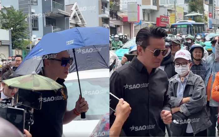 Vợ chồng Trương Nam Thành, Trương Minh Cường đến chia buồn với gia đình Quý Bình