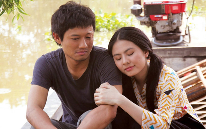 Cảnh đau lòng của Vân Trang khi xe đưa linh cữu Quý Bình rời đi Ảnh 2