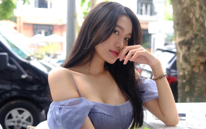 Bất ngờ với học vấn của vợ Đoàn Văn Hậu Ảnh 2