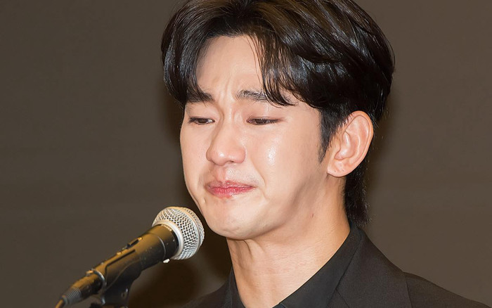 Kim Soo Hyun bị 'quay lưng' sau màn khóc lóc tận 45 phút Ảnh 2
