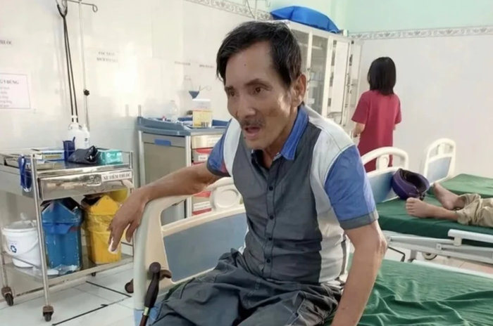 Showbiz 24h: Theo lời nhạc sĩ Tô Hiếu, Thương Tín sức khoẻ yếu, đi lại khó khăn. Ảnh: Sưu tầm