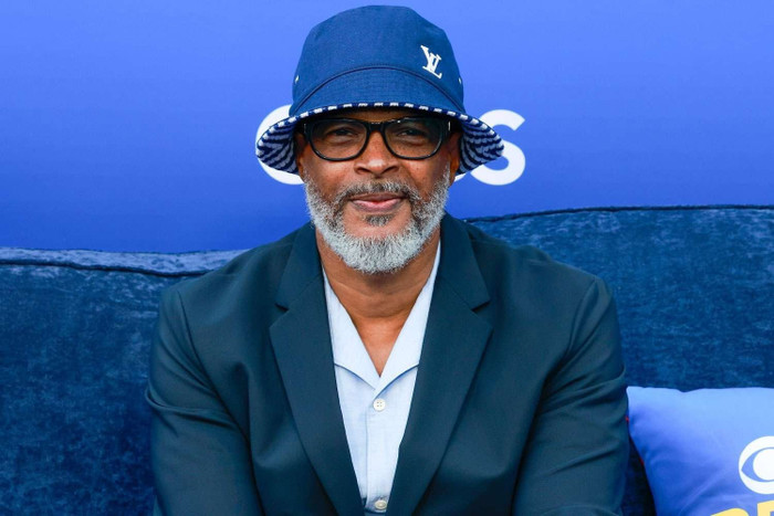 Nam diễn viên Damon Wayans Sr. thừa nhận yêu bạn gái cũ của cháu trai mình. 