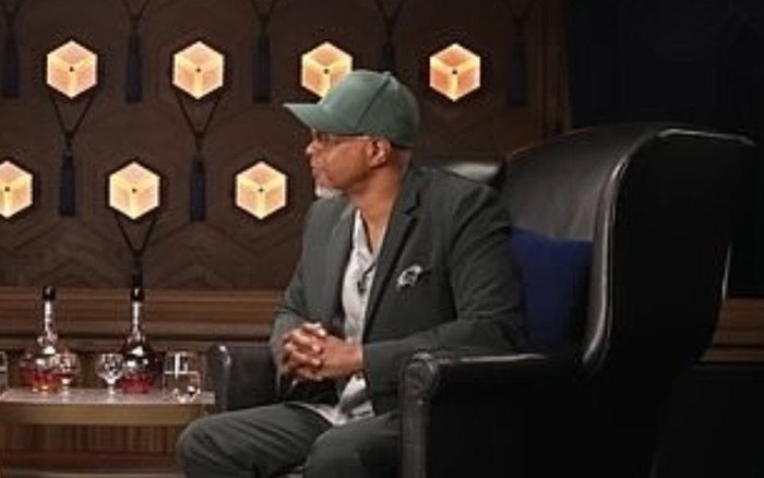 Nam diễn viên 64 tuổi thừa nhận 'qua lại' bạn gái cũ của cháu trai Ảnh 2