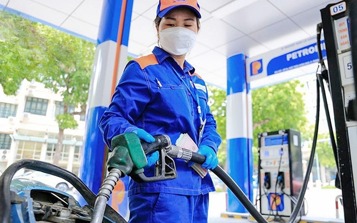 Giá xăng dầu trong nước giảm mạnh Ảnh 2