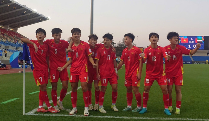 Đông đảo người hâm mộ Đông Nam Á đều cảm thấy tiếc nuối và bất công với U17 Việt Nam. Ảnh: VFF