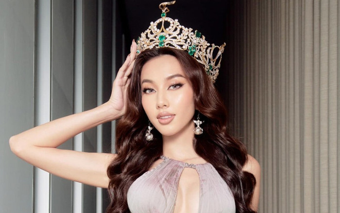 Nơi hiếm hoi chưa 'xóa sổ' ảnh của Hoa hậu Thùy Tiên Ảnh 2