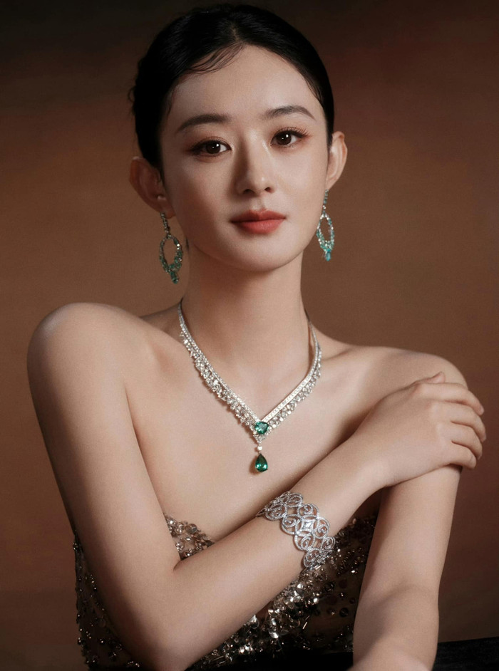 Triệu Lệ Dĩnh đang gặt hái nhiều thành công trong sự nghiệp. Ảnh: Sưu tầm