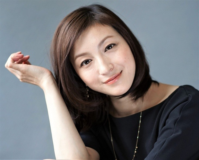 Thông tin 'ngọc nữ' showbiz Hirosue Ryoko bị bắt đã khiến làng giải trí Nhật Bản chấn động. (Ảnh IGNV)