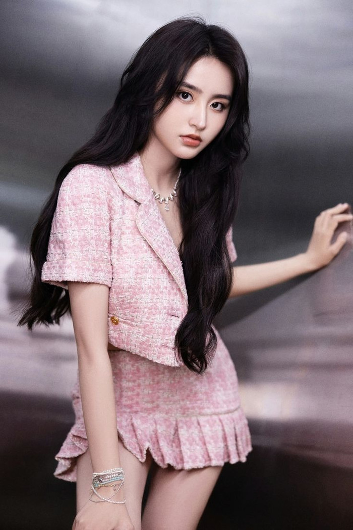 Nữ ca sĩ thông báo giải nghệ: 'Tôi muốn sống như người bình thường' Ảnh 1