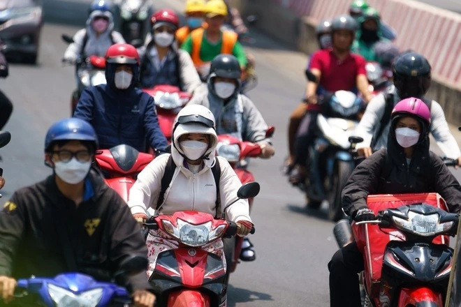 Dự báo thời tiết TP.HCM và Nam Bộ trong ngày 14/4/2025 tiếp tục chịu ảnh hưởng của thời tiết nắng nóng, nhiệt độ duy trì ở mức cao. (Ảnh minh họa từ Internet)