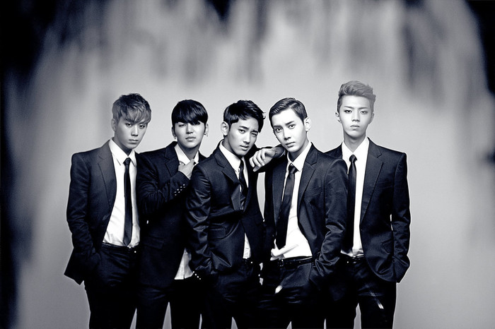 Khó tin: Nhóm nhạc Kpop ra mắt album đầu tay sau... 7 năm hoạt động Ảnh 2